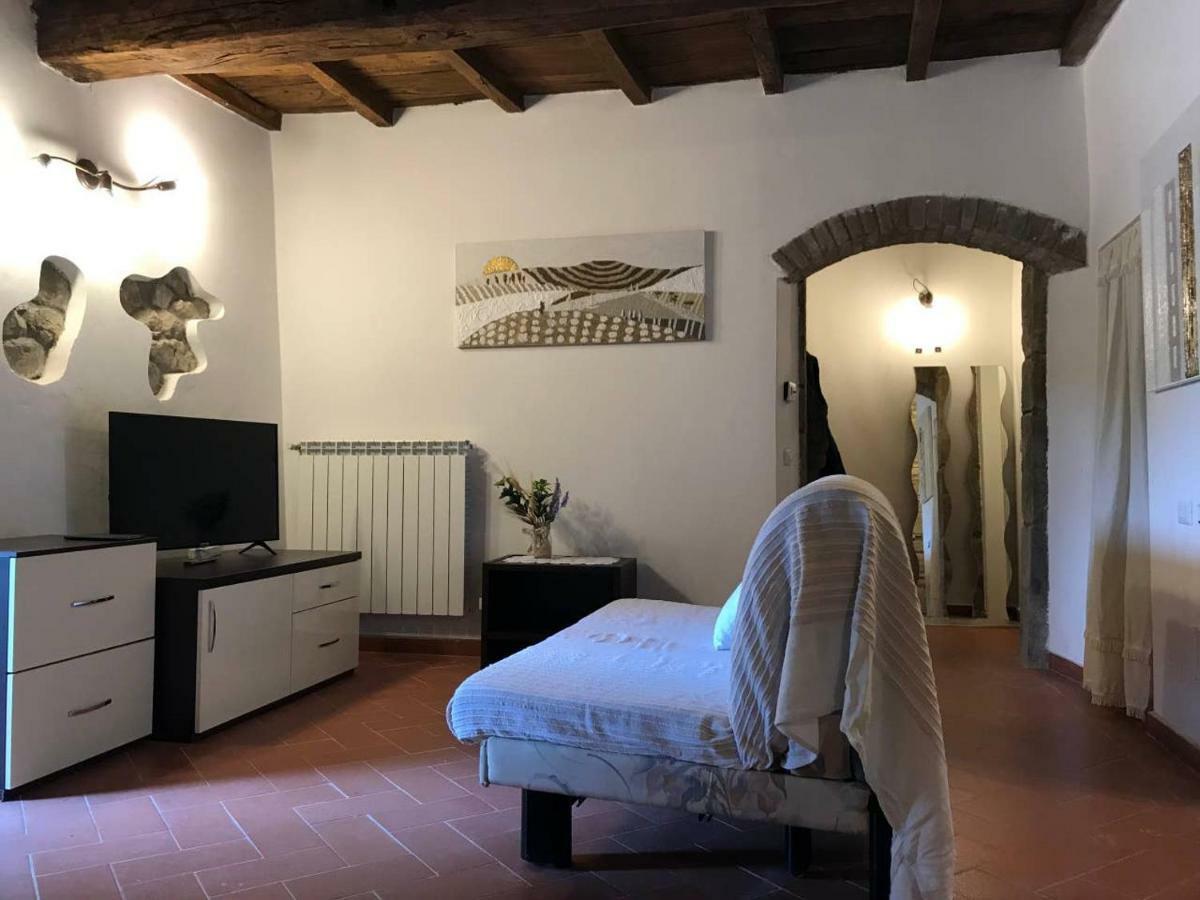 Antica Dimora Di Laura Apartment Barberino di Mugello Luaran gambar