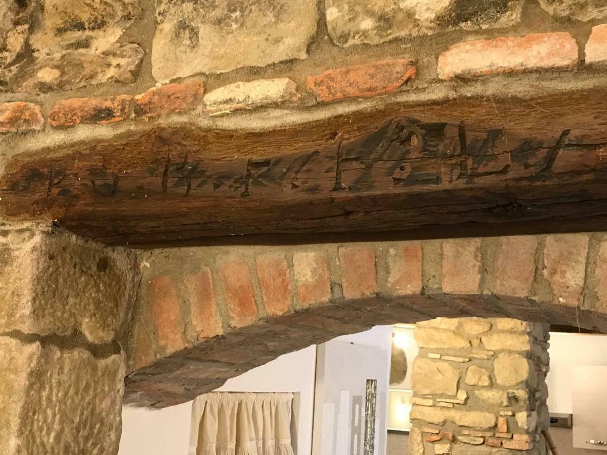 Antica Dimora Di Laura Apartment Barberino di Mugello Luaran gambar